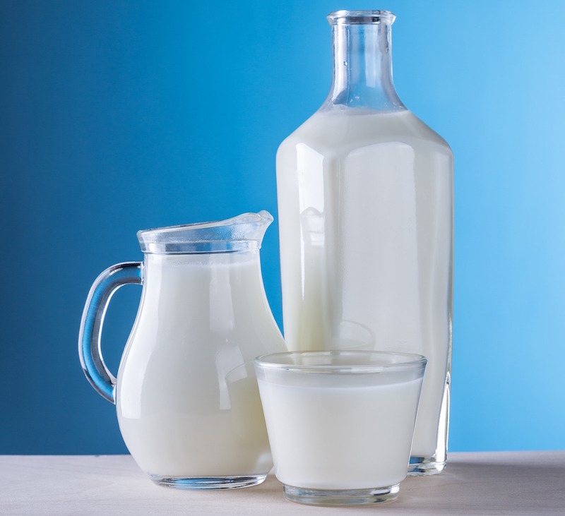 health-advantages-and-disadvantages-of-milk-for-humans