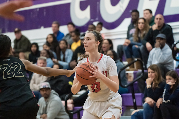Erica Miller gave the Panthers a taste of their own medicine. The 5-foot-9 shooting guard sank six 3’s and finished with 20 points as Carondelet basketball wins