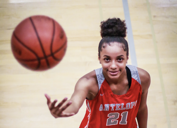 Jzaniya Harriel | SportStars’ NorCal Girls Basketball Player Of The Year