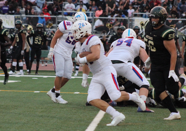 Folsom Bulldogs, Lucas Wolfe, Football