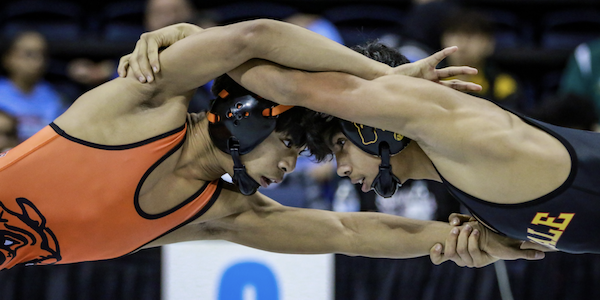 Vacaville High School wrestling wins Masters title with three individual  champions – The Vacaville Reporter