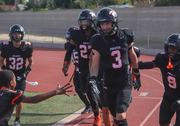 Noah Quesada, Pittsburg Football