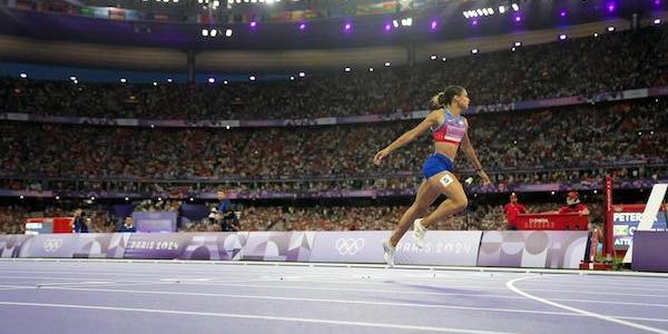 Sydney McLaughlin-Levrone Wins 400mH Olympic Gold Wearing New Balance Spikes