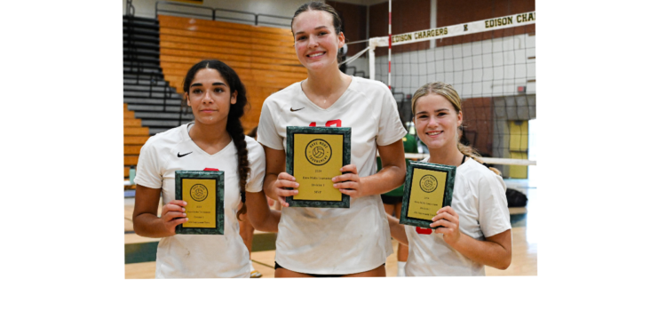 Cathedral Catholic holds off Mater Dei to capture third straight Dave Mohs Memorial crown