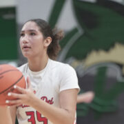 Kaeli Wynn helps Mater Dei girls basketball team reign supreme against Christ the King at Nike Tournament of Champions