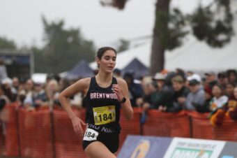 Eyan Turk and Amelia Sarkisian, plus Menlo School boys and Ross Branson girls highlight memorable day for Division 5 athletes at state cross country meet