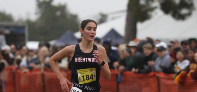 Eyan Turk and Amelia Sarkisian, plus Menlo School boys and Ross Branson girls highlight memorable day for Division 5 athletes at state cross country meet