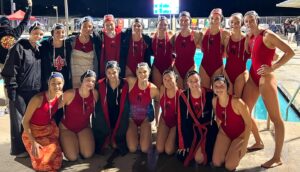 Unbeaten Palos Verdes girls water polo team overcomes early El Segundo challenge to repeat as Bay League champions