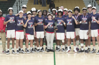 Chris Sanders lifts Redondo Union boys basketball team to a thrilling 62-61 win against Basha to capture Nike Tournament of Champions Saguaro Bracket crown