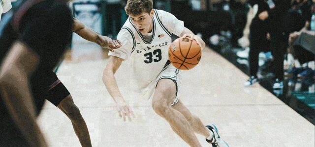 Unbeaten Concord De La Salle boys basketball team holds off Duncanville of Texas at Nike Tournament of Champions presented by Hoophall West