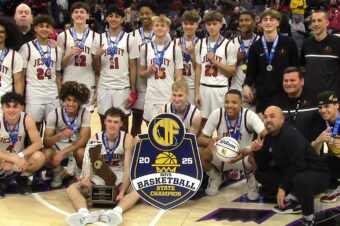 Carmichael Jesuit captures first Division 2 boys basketball state championship, with Alijah Arenas and Chatsworth falling in final for second year in a row