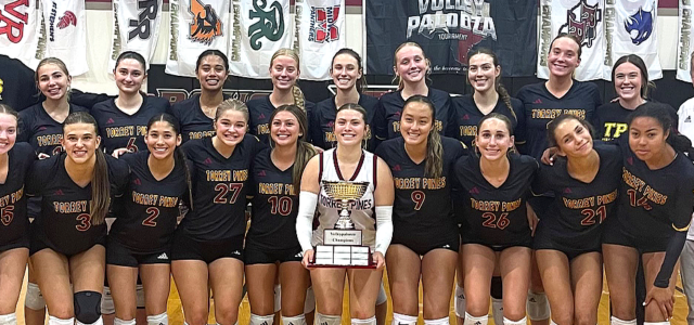 Torrey Pines girls volleyball team takes down rival Cathedral Catholic in Texas to capture Gold Division title at Volleypalooza