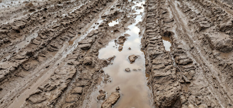 Top Tips for Navigating the Mud on a Cross Country Course