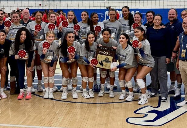 Sierra Canyon girls volleyball team denies three-peat bid by Mater Dei, captures CIF-Southern Section Division 1 title